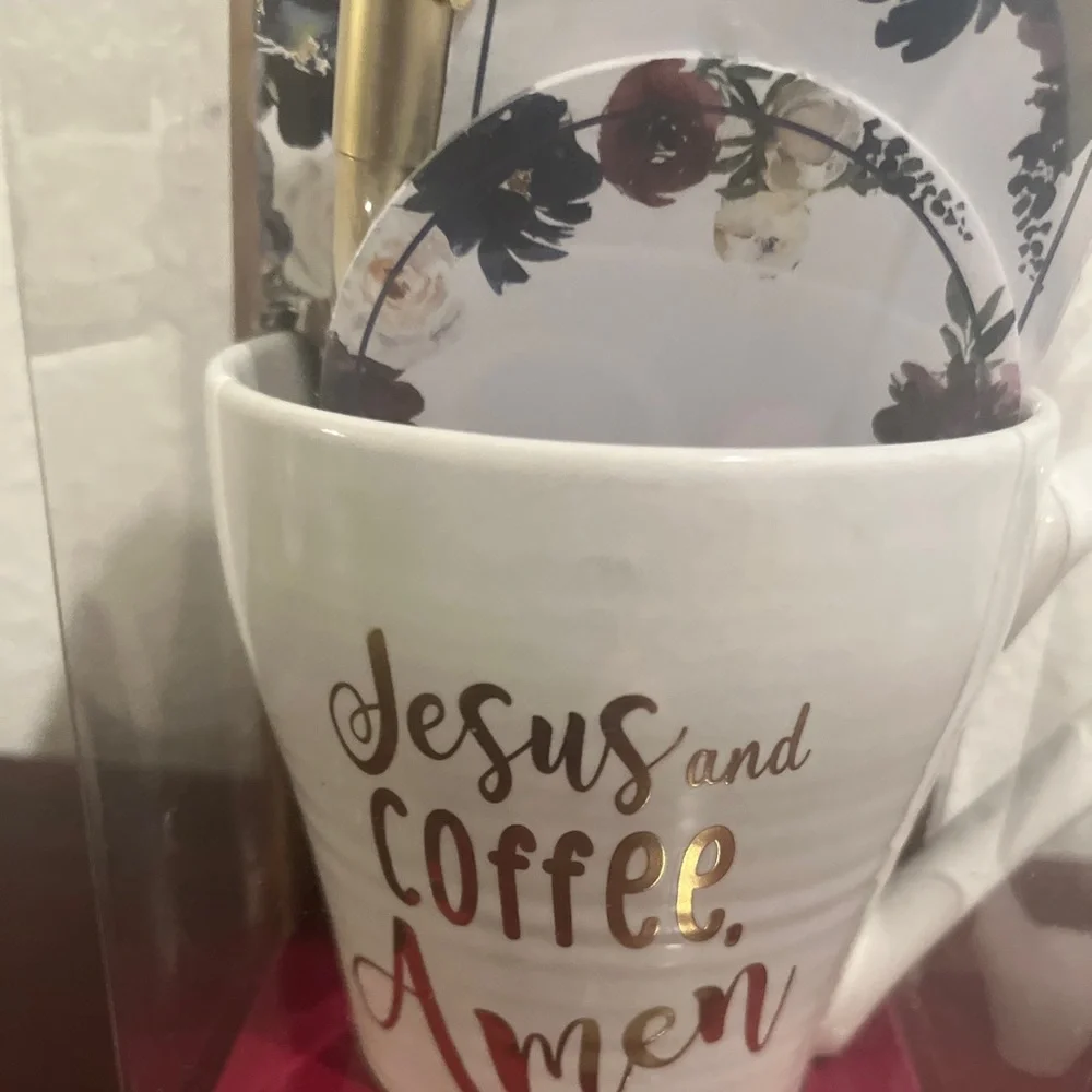 Faith Coffee Mug Gift Set . Mug + Pen + Notes . New in Box